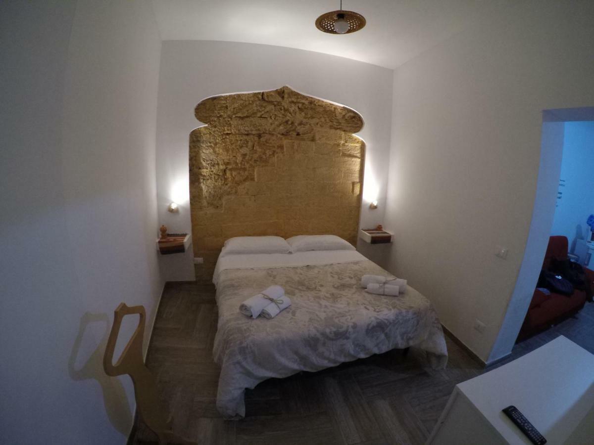 Le Dimore Del Saraceno - Al Falso Pepe Mazara del Vallo Exterior foto