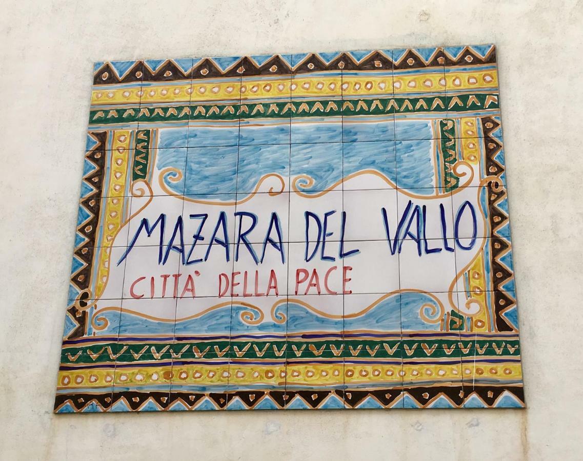 Le Dimore Del Saraceno - Al Falso Pepe Mazara del Vallo Exterior foto